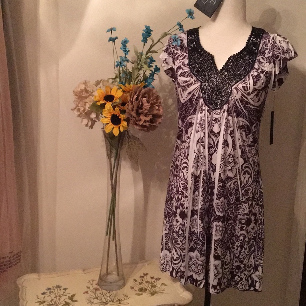SOLD - NWT - Stunning and so Comfortable Dress.